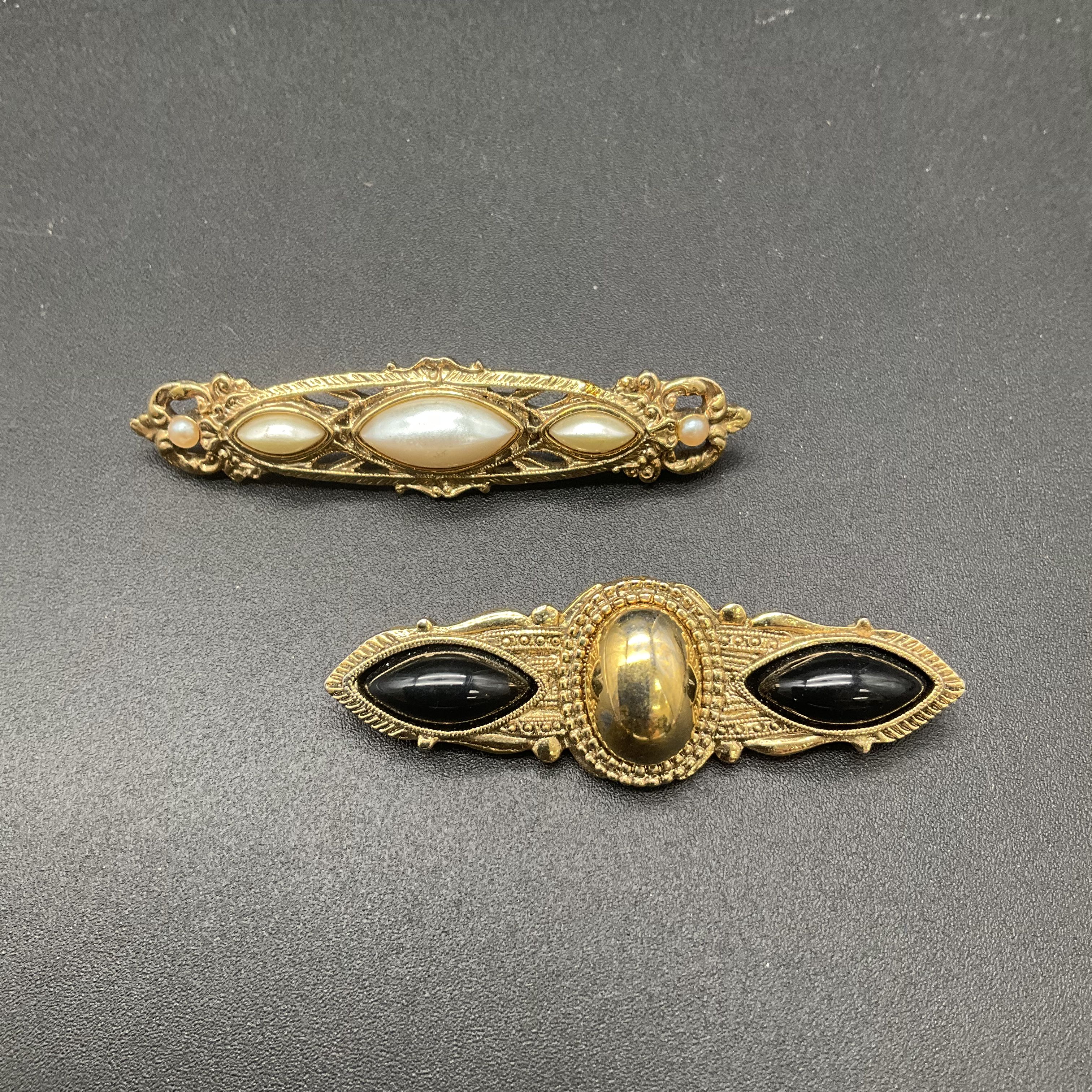 1928 Jewelry Gold Tone Faux Pearl and Black Cabochon Brooch Bar Pin Lot of 2