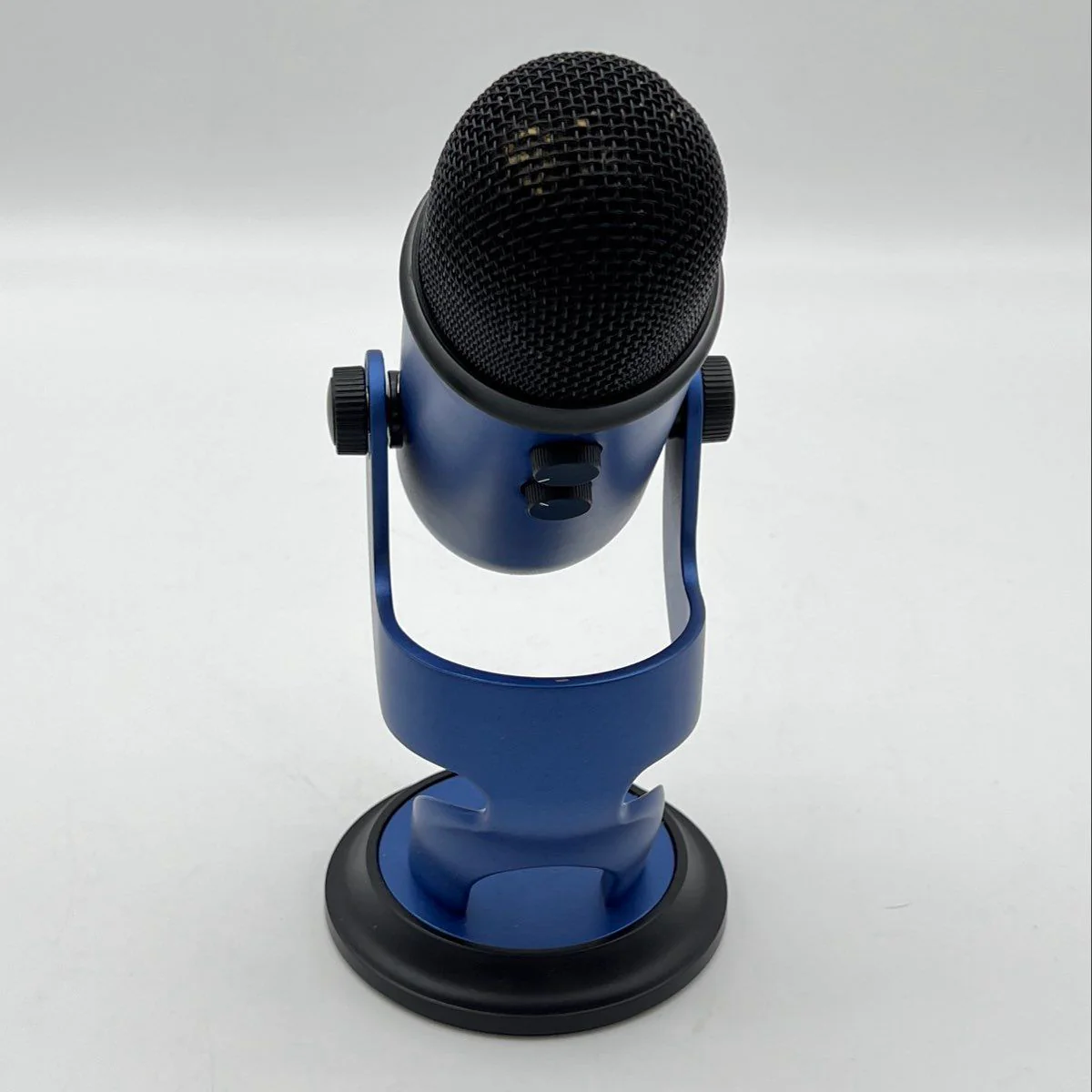 Blue Yeti USB Condenser Microphone Blue for Recording and Streaming - Image 3