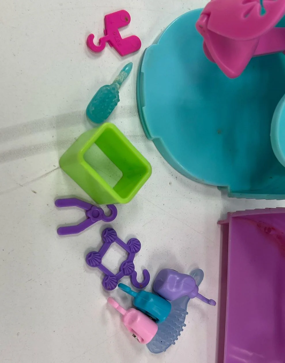 Collectible Mattel Polly Pocket Car Go Take Along Play Set Lot - Image 4