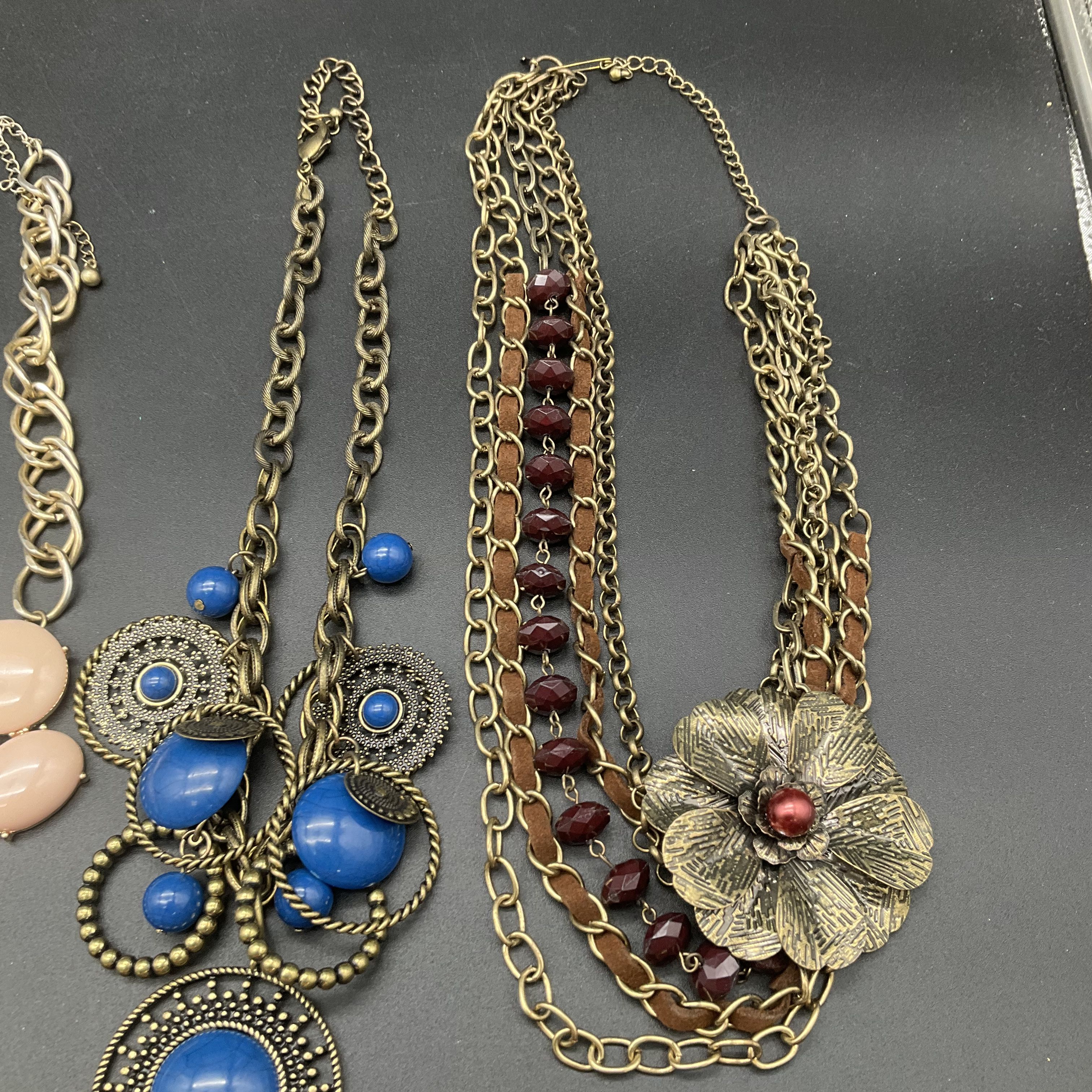 Fashion Statement Jewelry Lot of 5 Boho Bib Floral Necklaces Gold Silver Tone - Image 4