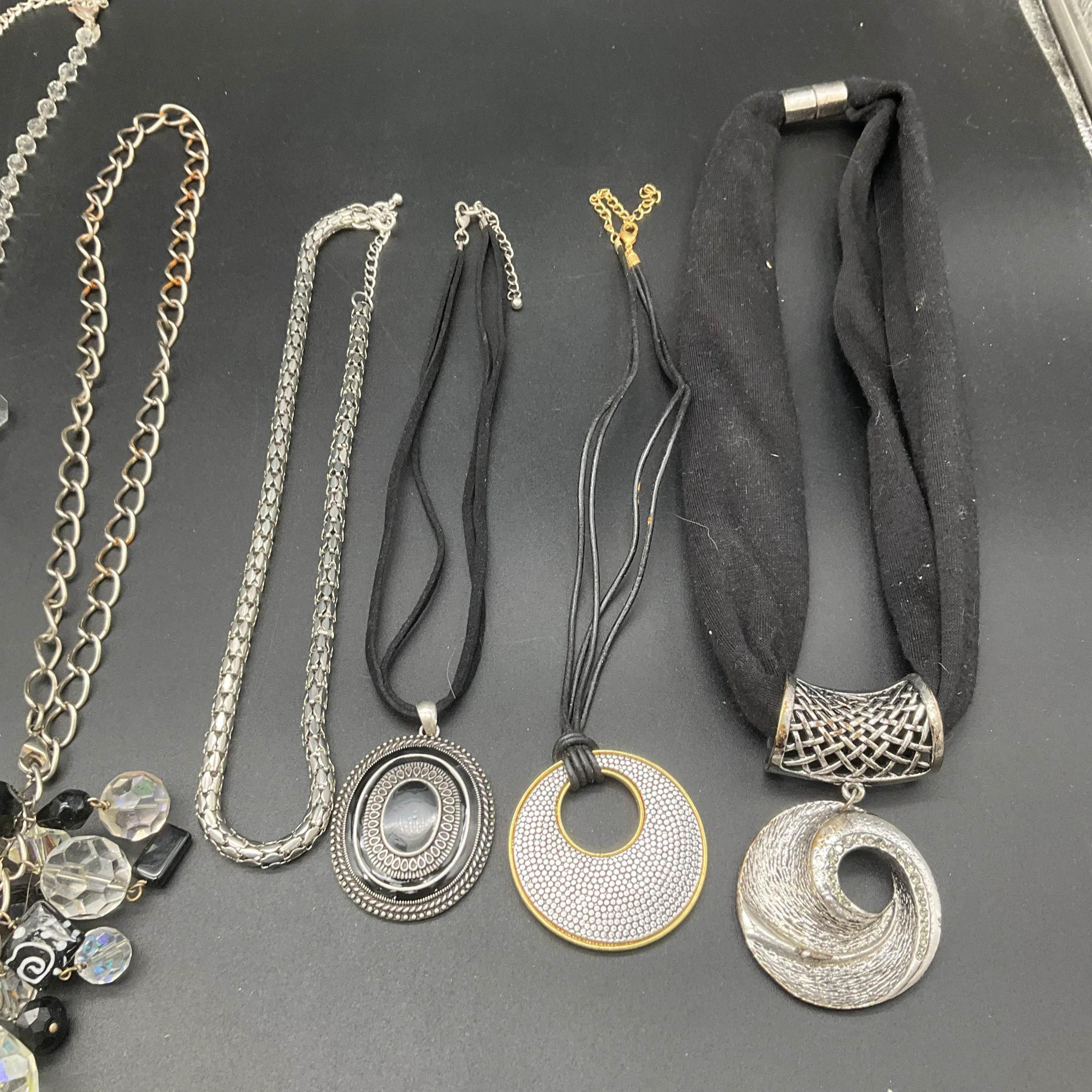 Fashion Statement Necklace Jewelry Lot of 8 Crystal Shell Silver Tone - Image 2
