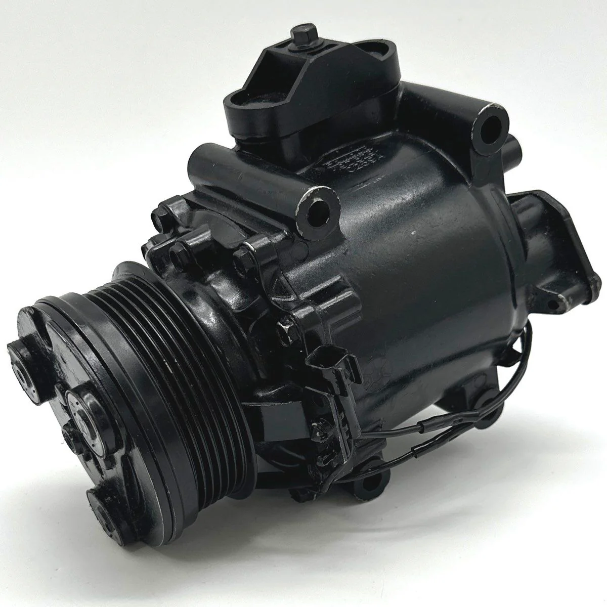 Ford FoMoCo A/C Compressor Assembly 19D629-0259A OEM