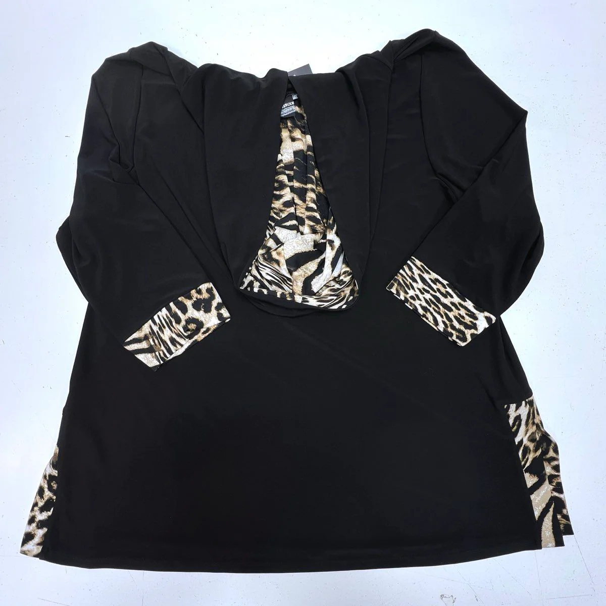 Michael Tyler Women's Black Hooded 3/4 Sleeve Leopard Print Trim Top NWT XXL - Image 2