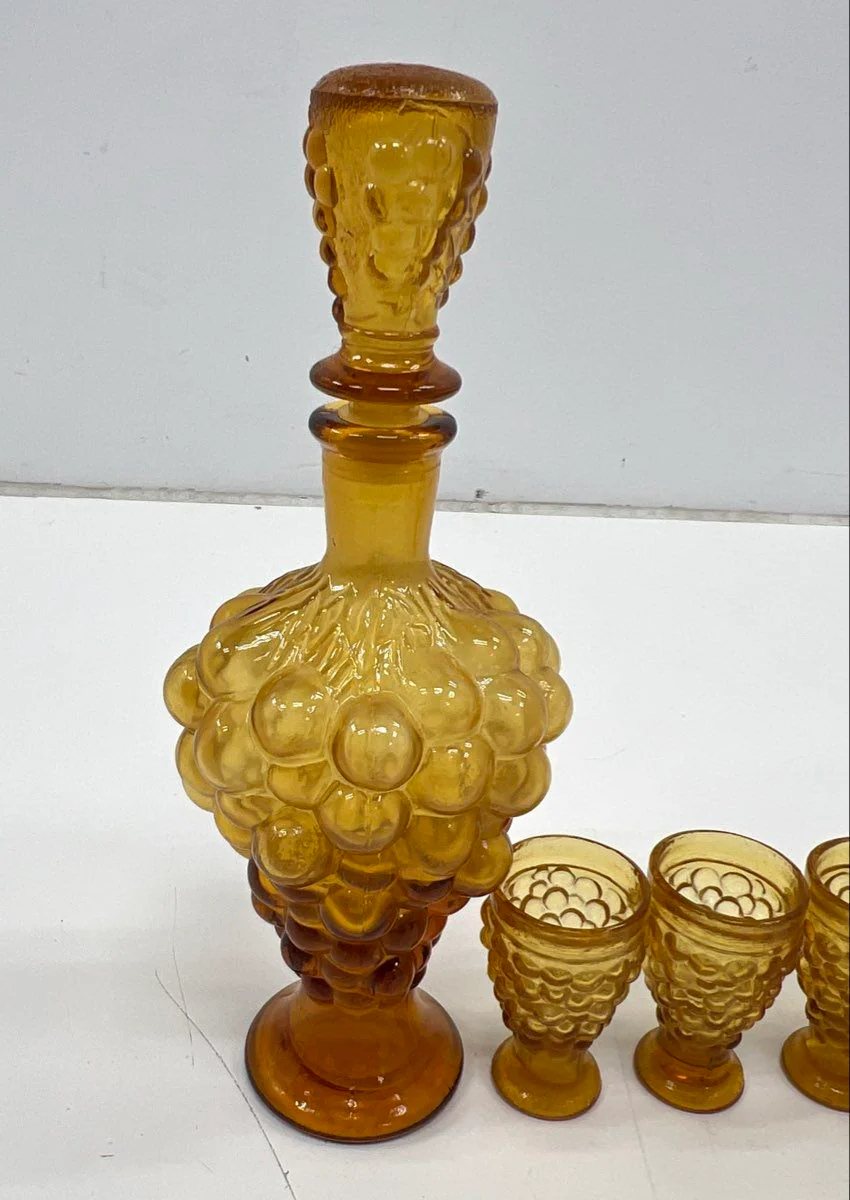 Pressed Glass Grape Harvest 7 Piece Decanter Set Amber 6 Footed Glasses Vintage - Image 5