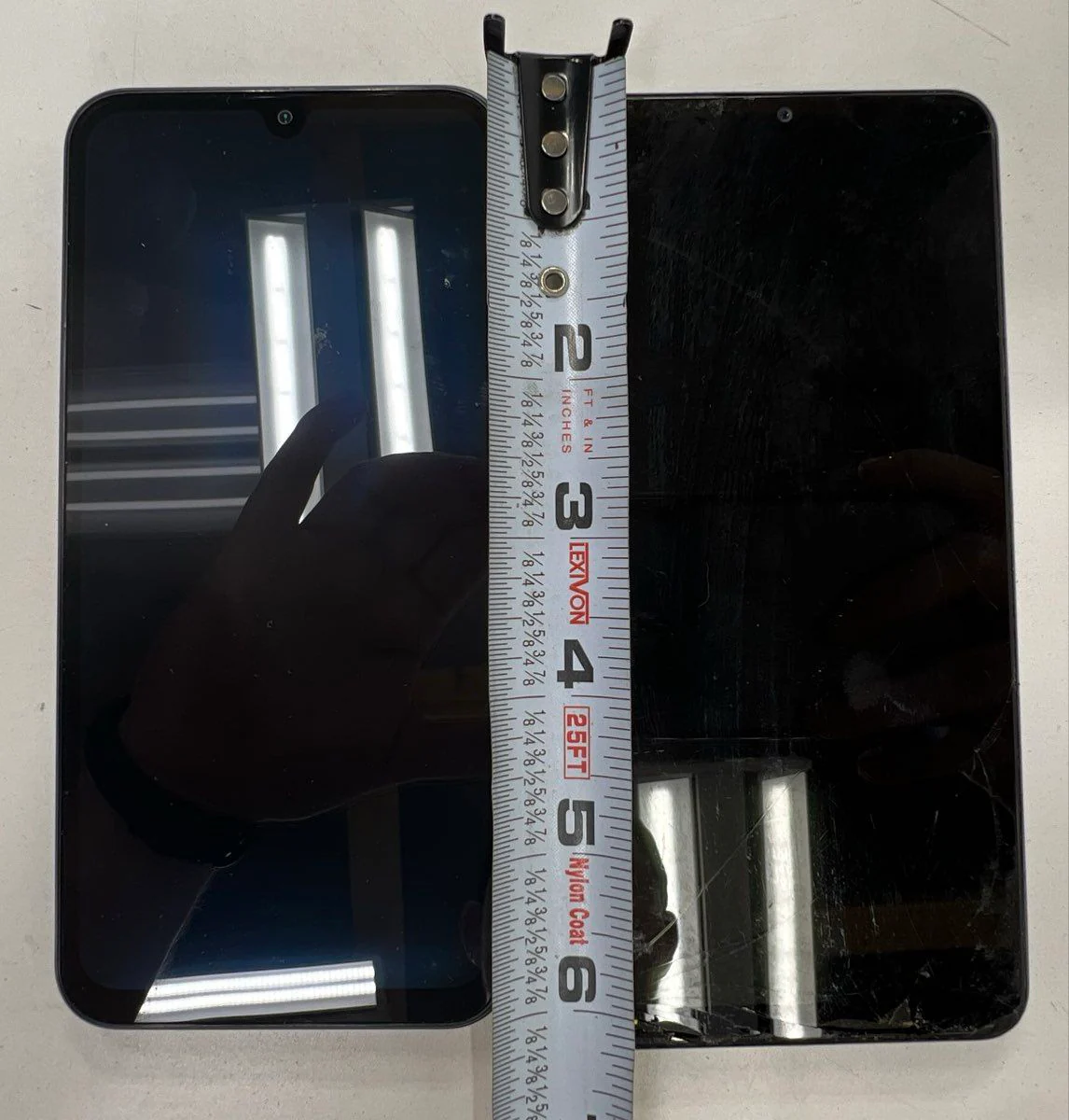 Smartphone Lot 12 Pieces Samsung LG Motorola Pixel BLU For Parts Only As-Is - Image 7