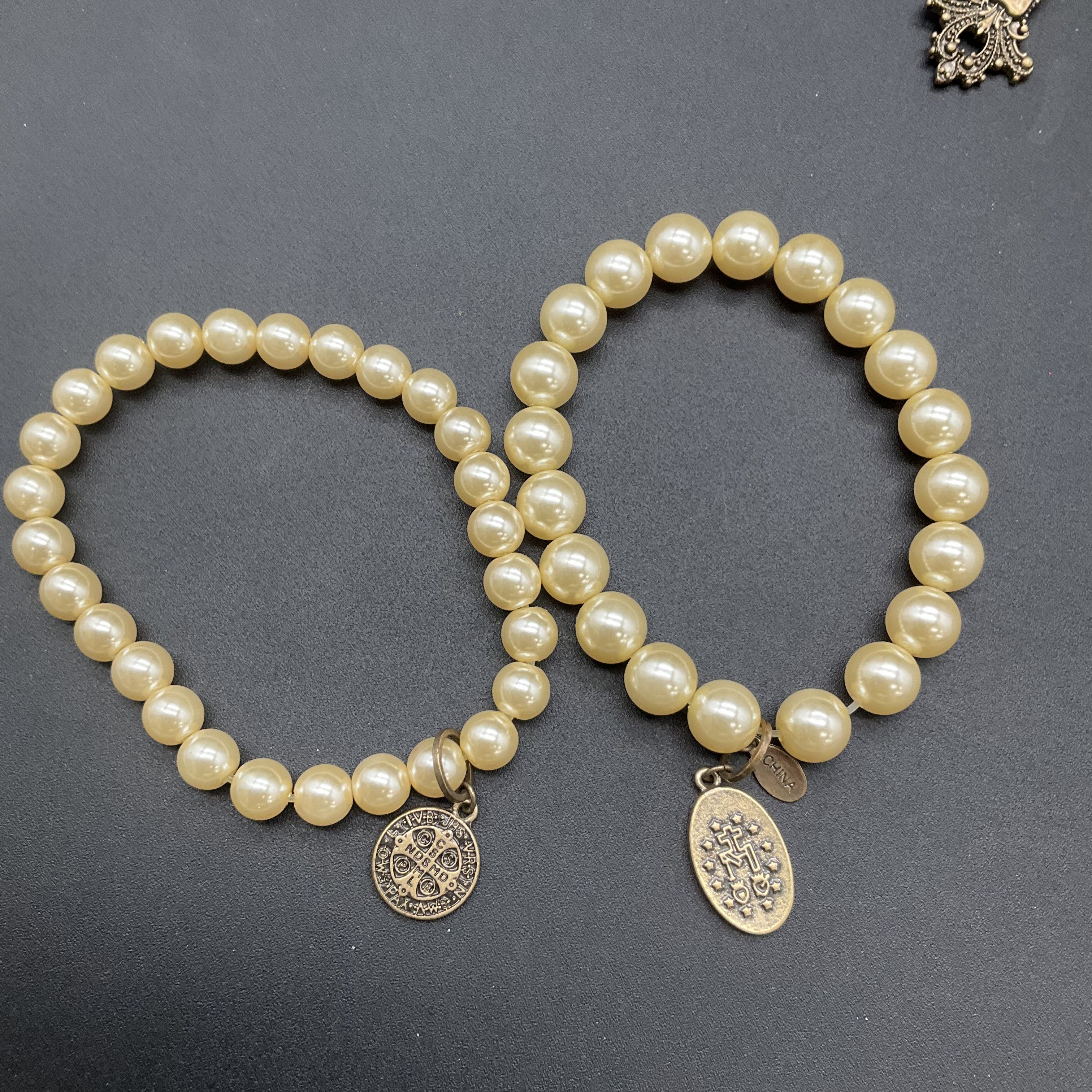 Victorian Style Faux Pearl Religious Cross Necklace & Two Stretch Bracelets Lot - Image 3