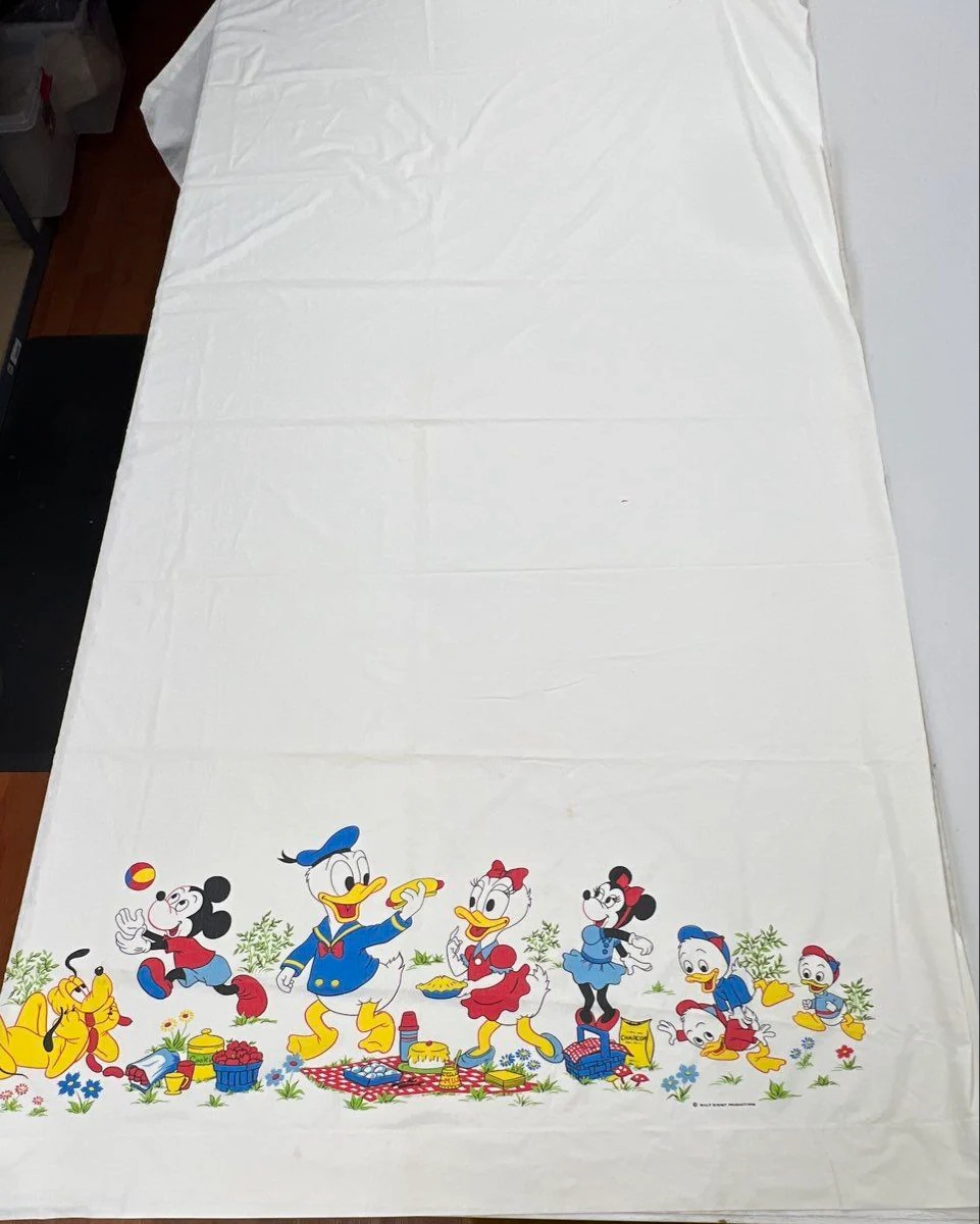 Vintage 70s Walt Disney Productions Mickey Mouse Picnic Flat Sheet Twin USA - Image 2