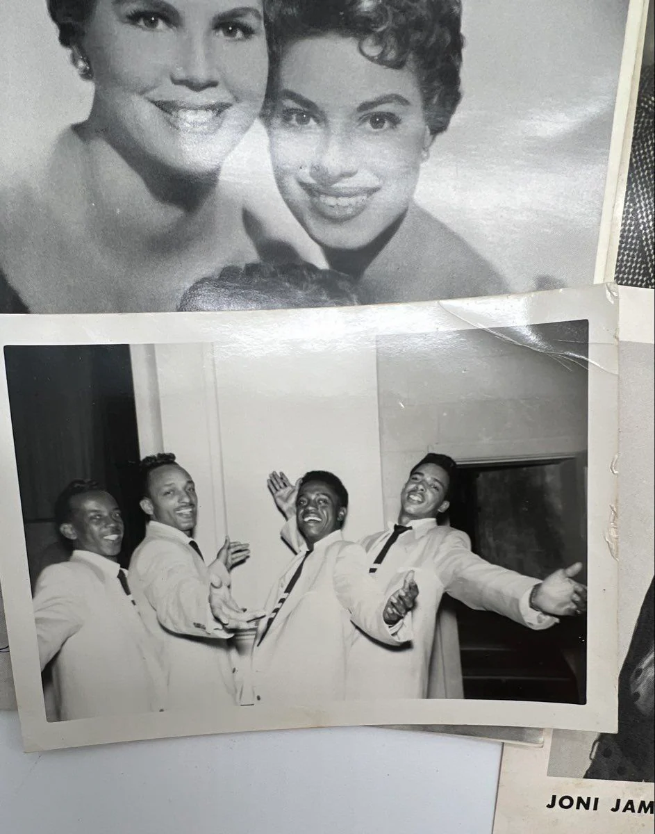 Vintage Celebrity Promo Photos Lot 18 Pieces Liberace John Wayne Dinah Shore - Image 9