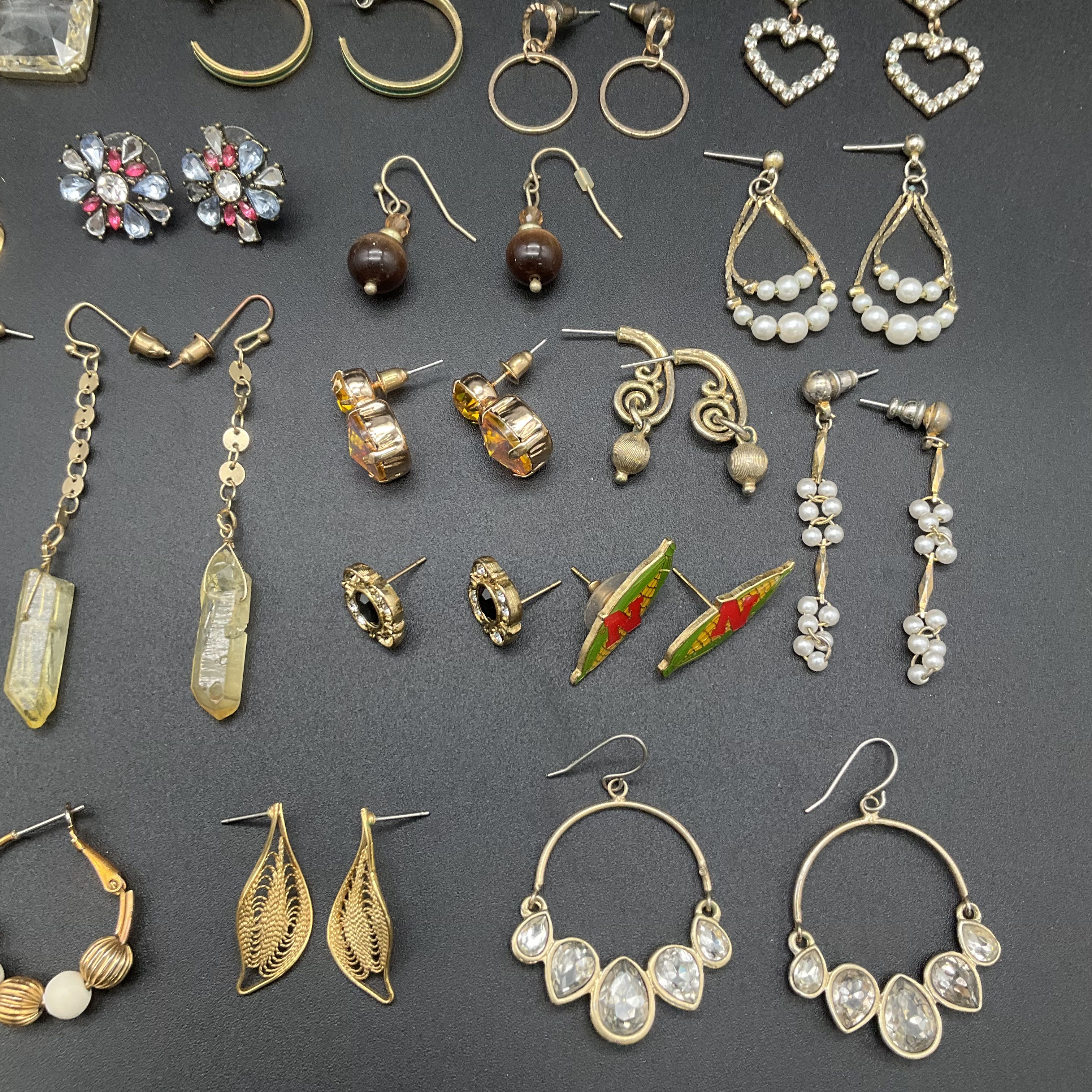 Vintage & Modern Costume Jewelry Earrings Lot 33 Pairs Hoops Dangles Studs - Image 6