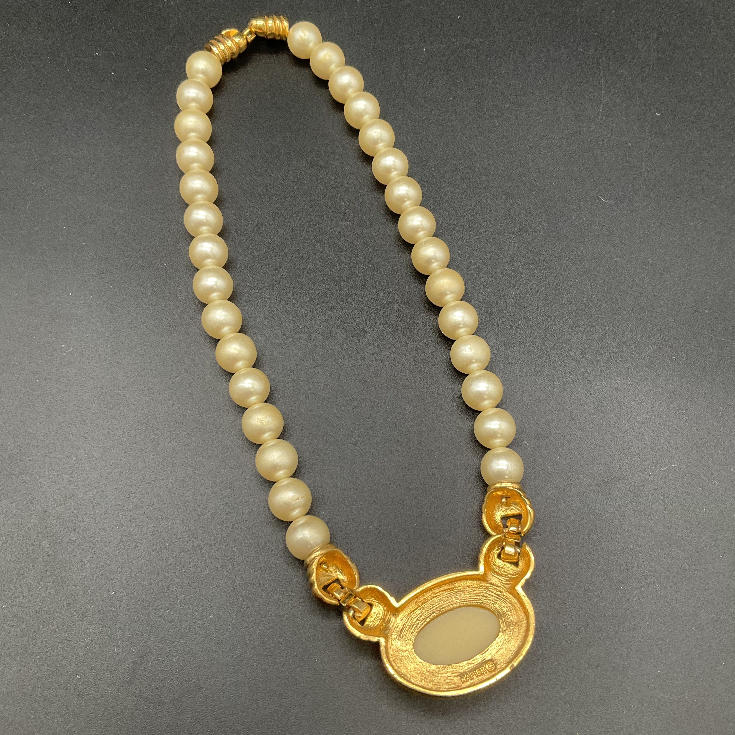 Vintage Napier Gold Tone Faux Pearl Beaded Necklace Oval Cabochon 16" - Image 3